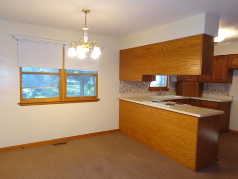 40 Strasma West Dr, Kankakee, IL 60901 photo 9