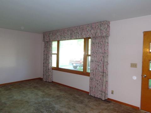 40 Strasma West Dr, Kankakee, IL 60901 photo 4