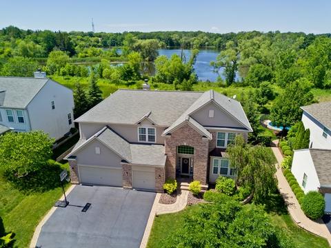 1530 Mcclellan Dr, Lindenhurst, IL 60046 photo 2