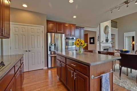 1530 Mcclellan Dr, Lindenhurst, IL 60046 photo 14