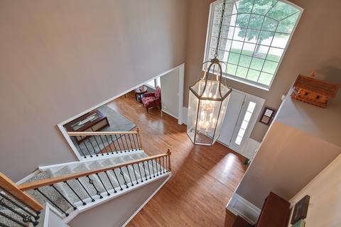 1530 Mcclellan Dr, Lindenhurst, IL 60046 photo 21