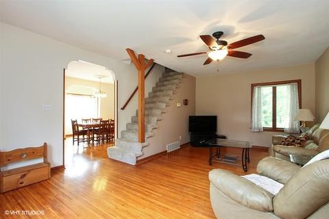 203 E Blackman St, Harvard, IL 60033 photo 4