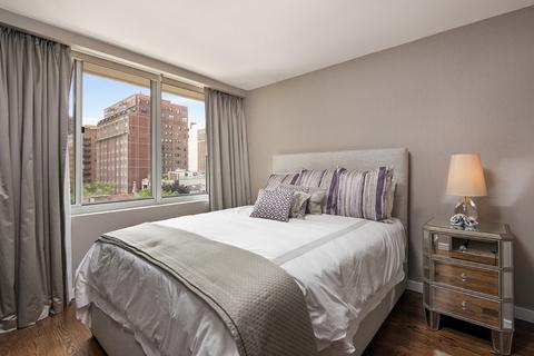 1 E Schiller St #8D, Chicago, IL 60610 photo 13