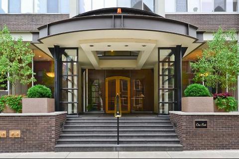 1 E Schiller St #8D, Chicago, IL 60610 photo 1