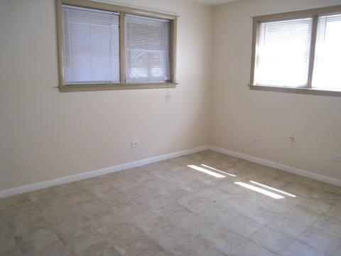 720 Beau Ct, Des Plaines, IL 60016 photo 24