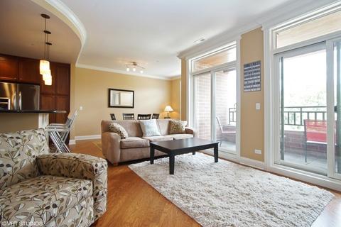 127 N Walnut St #3C, Itasca, IL 60143 photo 2