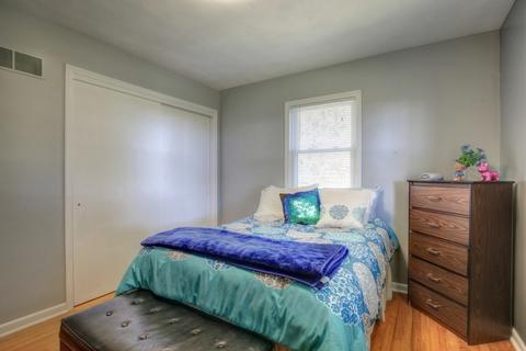 102 E Newton St, Mansfield, IL 61854 photo 17
