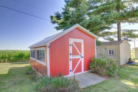 102 E Newton St, Mansfield, IL 61854 photo 24