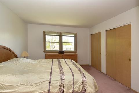 144 Lance Dr, Des Plaines, IL 60016 photo 20