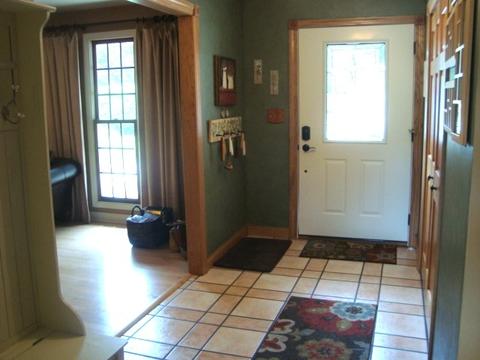204 Arrowhead Dr, Minooka, IL 60447 photo 2