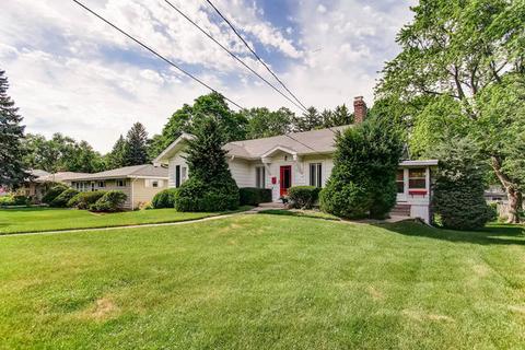 917 Evergreen St, Wheaton, IL 60187 photo 2