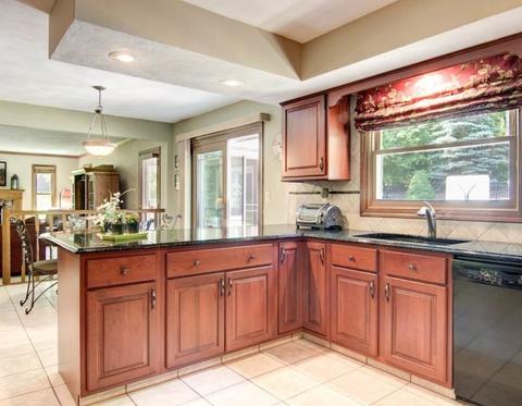 10088 Tybow Trl, Roscoe, IL 61073 photo 10