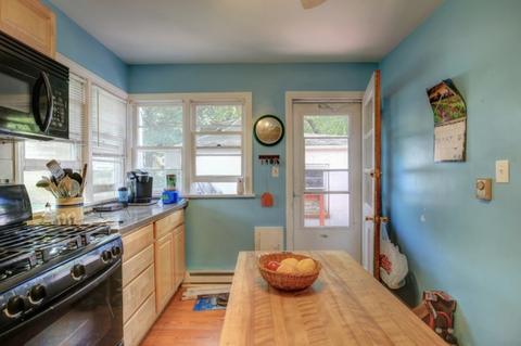404 S Edwin St, Champaign, IL 61821 photo 16