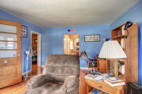 404 S Edwin St, Champaign, IL 61821 photo 12