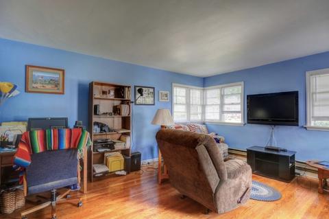 404 S Edwin St, Champaign, IL 61821 photo 13