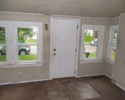 368 S 3rd Ave, Kankakee, IL 60901 photo 4