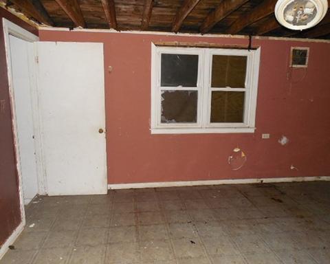 368 S 3rd Ave, Kankakee, IL 60901 photo 10