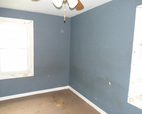 368 S 3rd Ave, Kankakee, IL 60901 photo 9