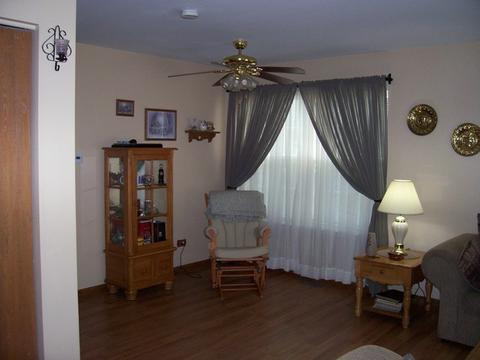989 Legrande Ave, Aurora, IL 60506 photo 6