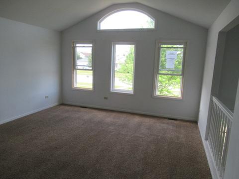 7002 Townsend Blvd, Plainfield, IL 60586 photo 3