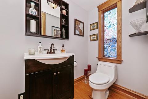 6439 Sinclair Ave, Berwyn, IL 60402 photo 10