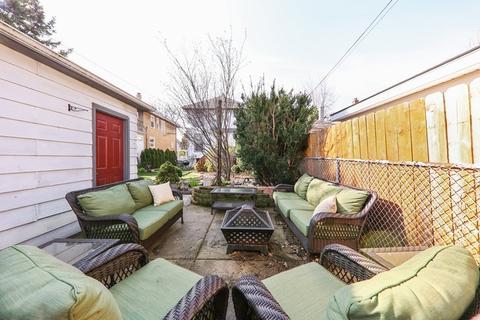 6439 Sinclair Ave, Berwyn, IL 60402 photo 17