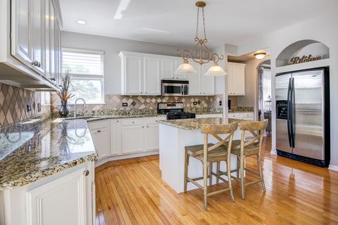 2256 Arcadia Ct, Aurora, IL 60503 photo 15