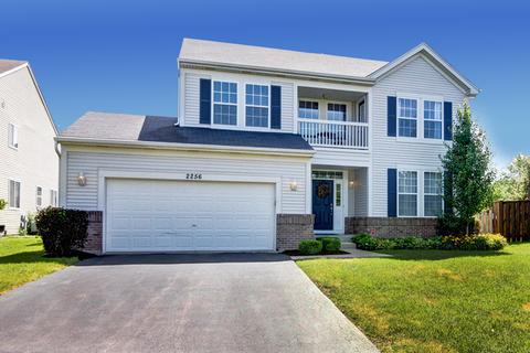 2256 Arcadia Ct, Aurora, IL 60503 photo 2