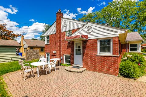 310 Pinehurst Dr, Des Plaines, IL 60016 photo 33