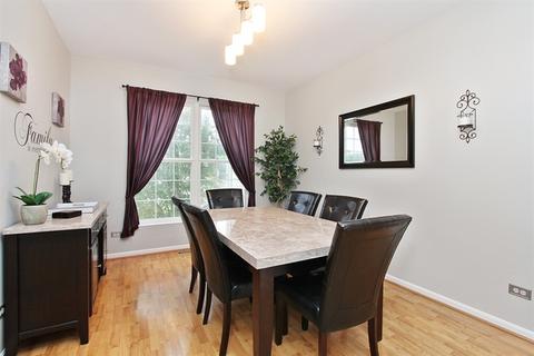 3718 Westminster Pl, Mchenry, IL 60050 photo 6