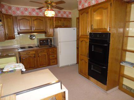 904 Paddock Ave, Ashton, IL 61006 photo 2