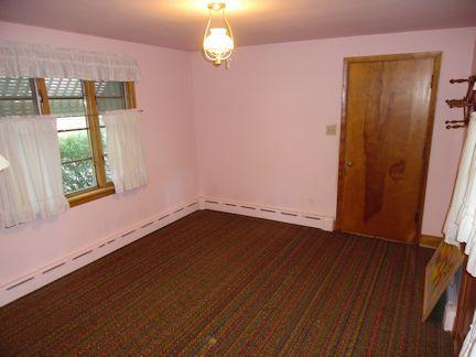 904 Paddock Ave, Ashton, IL 61006 photo 8