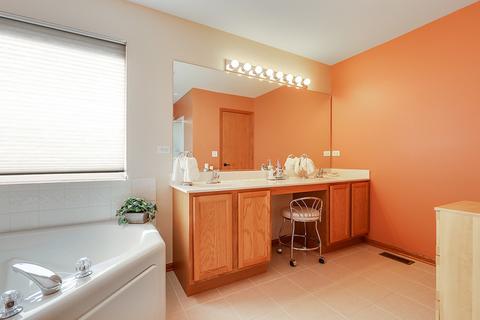 7511 Townsend Blvd, Plainfield, IL 60586 photo 19