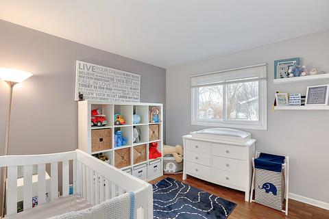 565 Milan Ln, Hoffman Estates, IL 60169 photo 14