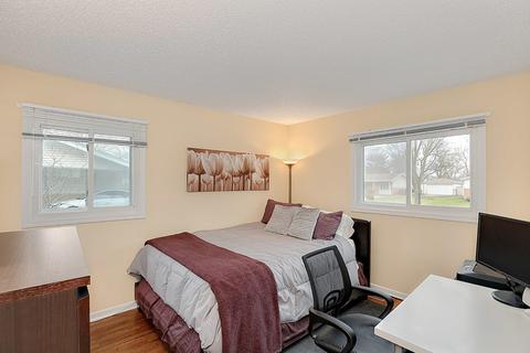 565 Milan Ln, Hoffman Estates, IL 60169 photo 12