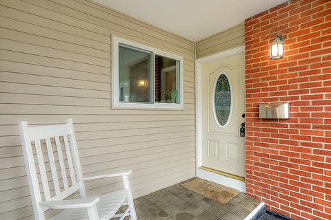 565 Milan Ln, Hoffman Estates, IL 60169 photo 25