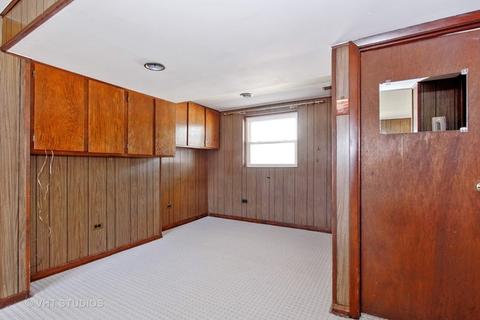 2133 Plainfield Dr, Des Plaines, IL 60018 photo 19