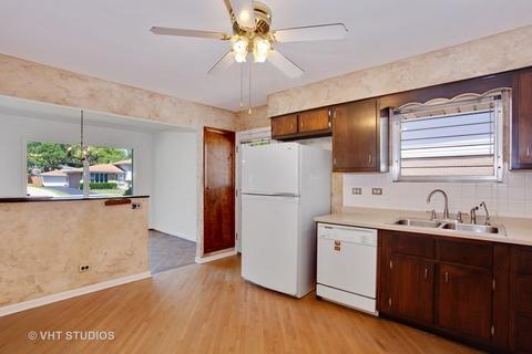 2133 Plainfield Dr, Des Plaines, IL 60018 photo 11