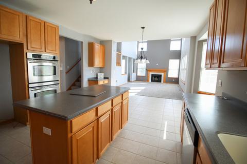 7652 Pin Oak Ct, Plainfield, IL 60586 photo 11