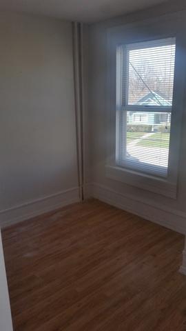 288 Villa St, Elgin, IL 60120 photo 3