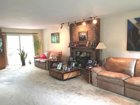 28 Deerpath Rd, Deer Park, IL 60010 photo 2