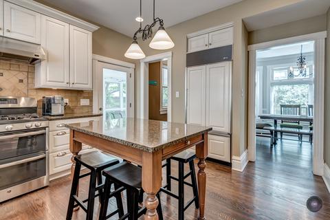 131 Akenside Rd, Riverside, IL 60546 photo 19
