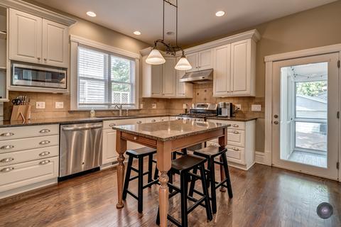 131 Akenside Rd, Riverside, IL 60546 photo 14