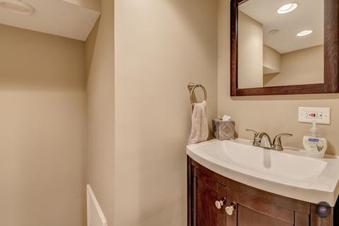 131 Akenside Rd, Riverside, IL 60546 photo 41