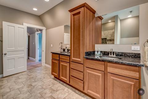 131 Akenside Rd, Riverside, IL 60546 photo 35