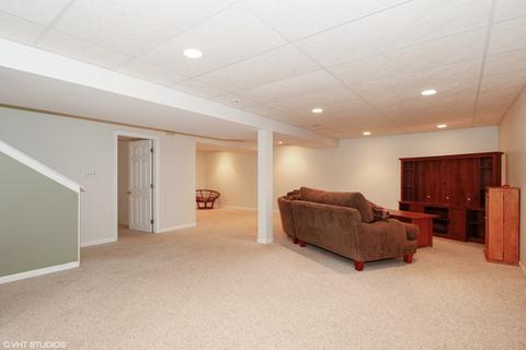 2131 Hammel Ave, Aurora, IL 60504 photo 11