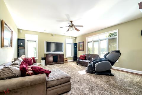 449 Edgewater Dr, Morris, IL 60450 photo 10