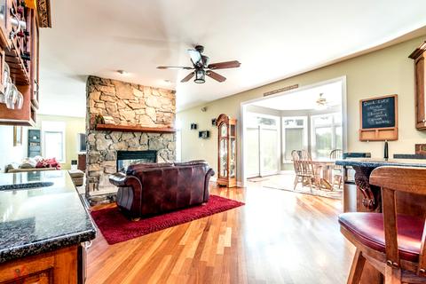 449 Edgewater Dr, Morris, IL 60450 photo 9
