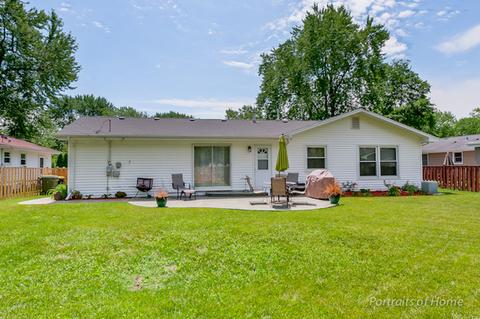 207 Mohawk Dr, Carol Stream, IL 60188 photo 17