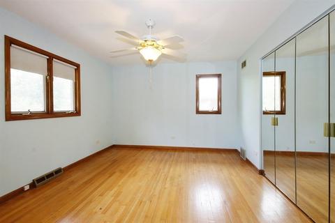 6509 Linden Dr, Oak Forest, IL 60452 photo 9